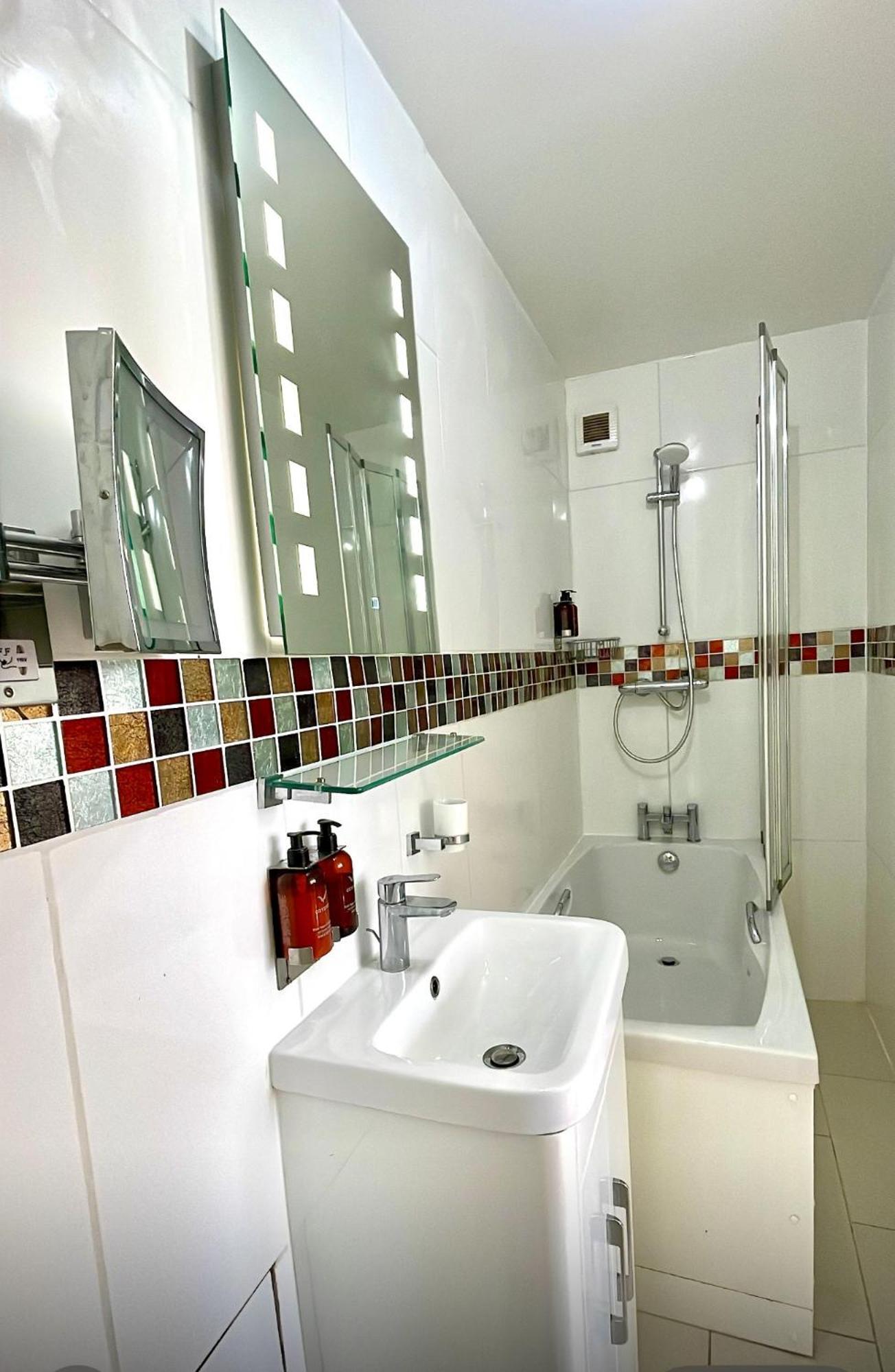 Crompton Guest House Hounslow Ngoại thất bức ảnh
