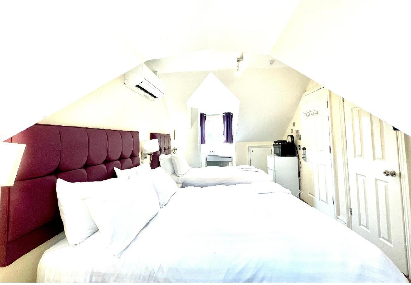 Crompton Guest House Hounslow Ngoại thất bức ảnh