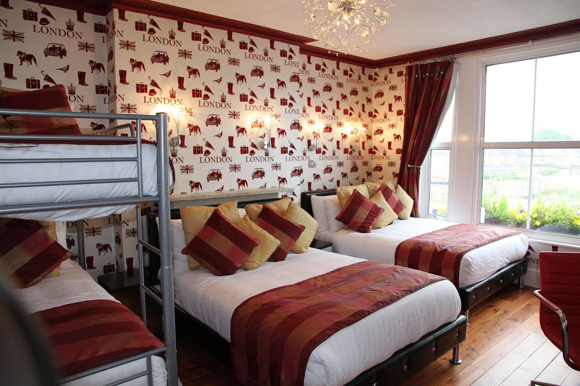 Crompton Guest House Hounslow Ngoại thất bức ảnh
